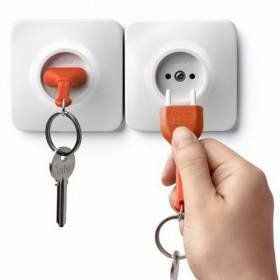 Держатель ключей + брелок Qualy Unplug Оранжевый QL10076-OR фото