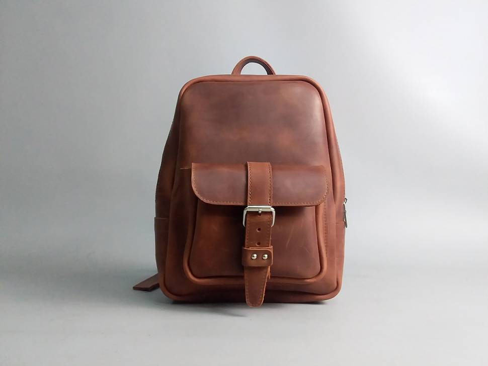 Кожаный женский рюкзак AV2 Черный (P522)