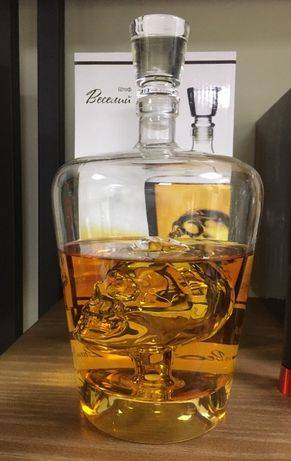 Штоф Веселый Роджер (1000 мл)