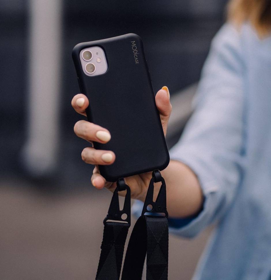 Чехол с ремешком для Iphone Modicase Черный