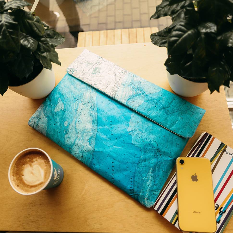 Чехол для MacBook 13" Paper Ninja Карта Мира S