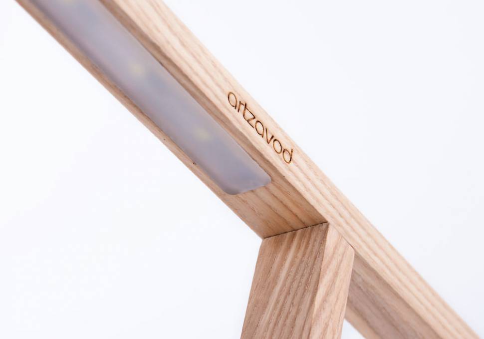 Настільна лампа Т1