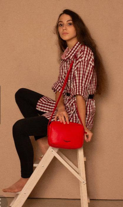 Шкіряна жіноча сумка AV2 Червона (B337)