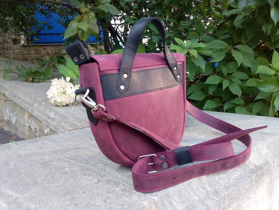 Шкіряна жіноча сумка AV2 Бордо (B335)