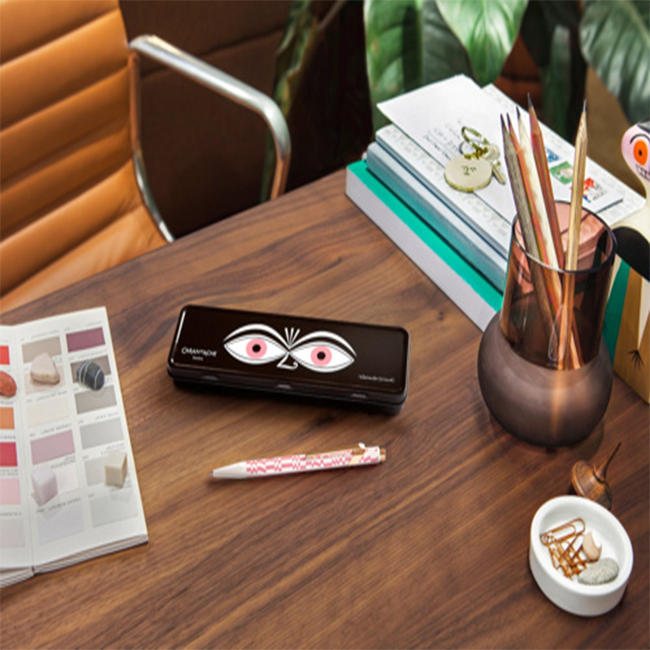 Ручка Caran d'Ache 849 Alexander Girard Розовая + box