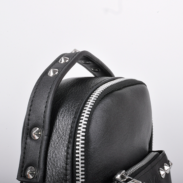 Рюкзак из кожи JIZUZ Original Scotty Black гладкая кожа