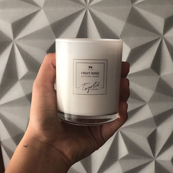 Подарочная Аромасвеча White Bloom Fruit Wine