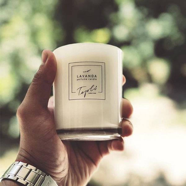 Подарочная Аромасвеча White Bloom Fruit Wine