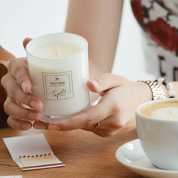 Подарочная Аромасвеча White Bloom White Flowers