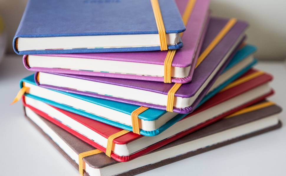 Блокнот Rhodia Rhodiarama бузковий А6 в лінію