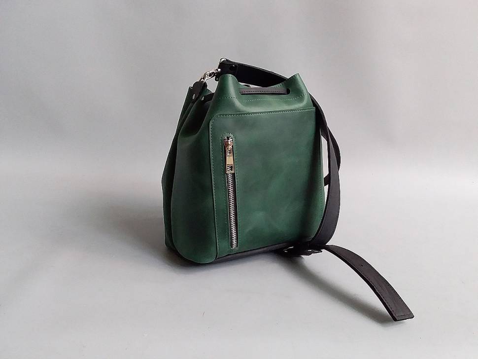 Кожаная женская сумка-бочонок AV2 Красная (B652)