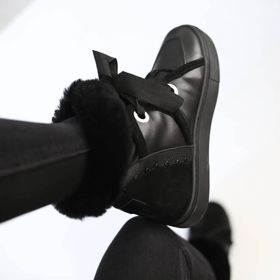 Луноходы на овчине из кожи Jizuz Ugly Boots