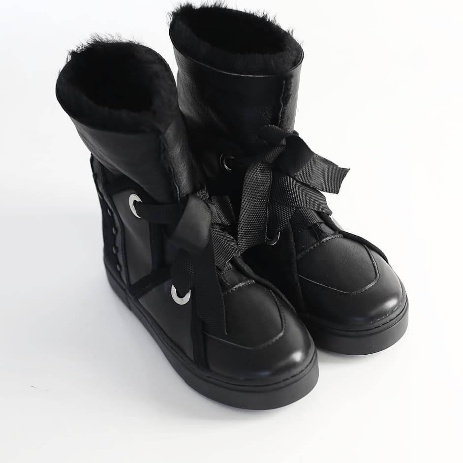 Луноходы на овчине из кожи Jizuz Ugly Boots