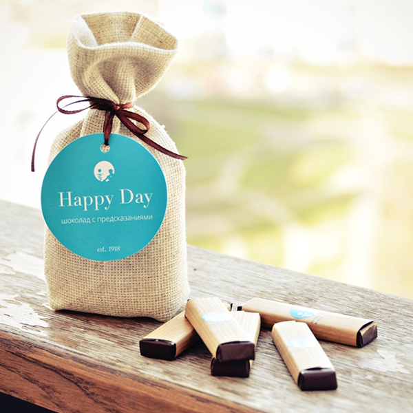 Шоколадный набор с предсказаниями Happy Day