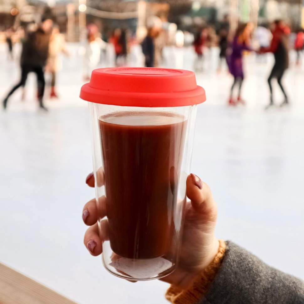 Чашка с двойной стенкой и силиконовой крышкой 350 мл