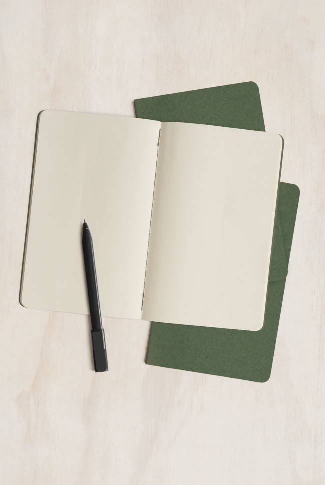 Средняя тетрадь (3 шт) Moleskine Cahier зеленая Чистые листы