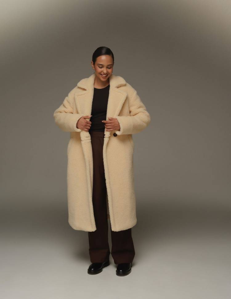 Довга шуба з еко-хутра Айворі