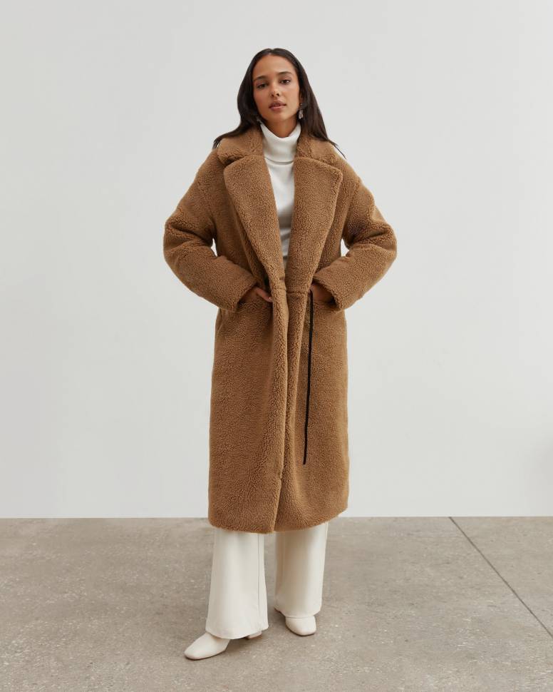 Довга шуба з еко-хутра з кишенями у шві Коричнева