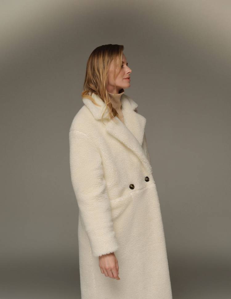 Довга шуба з еко-хутра Scarlett Молочна