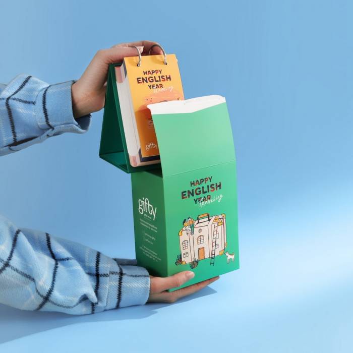 Английский календарь Gifty Traveling