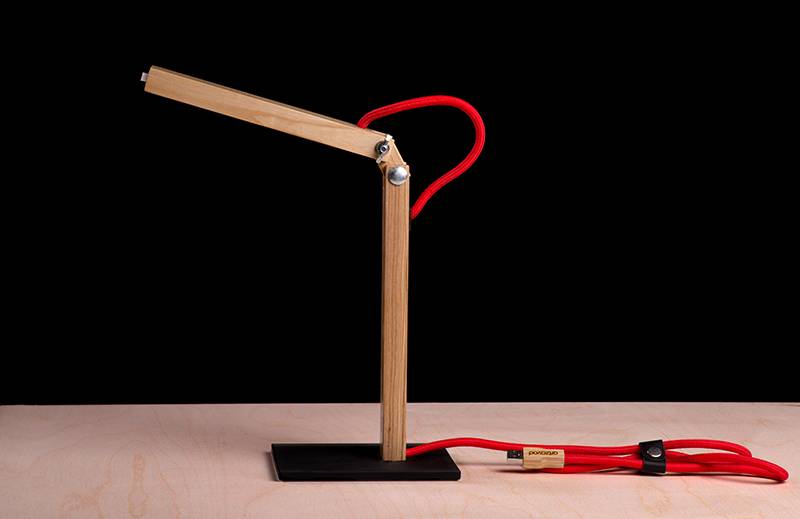 Настольная лампа T2