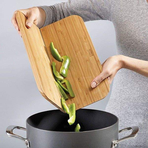 Доска Разделочная Joseph Joseph Chop2Pot Mini Бамбуковая