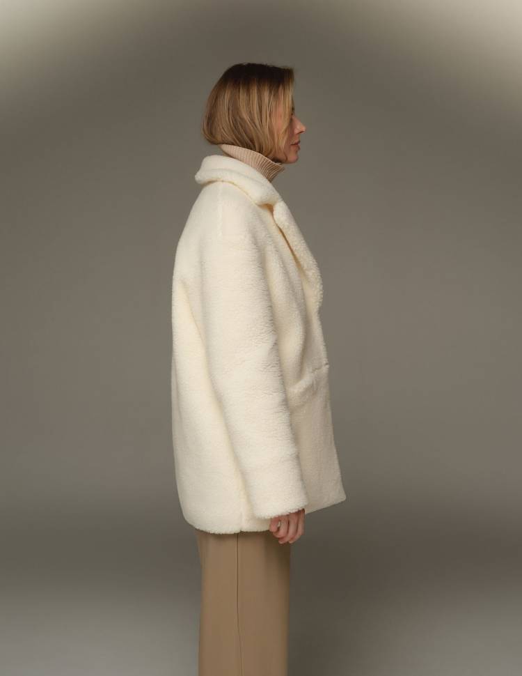 Шуба з еко-хутра Stella Молочна