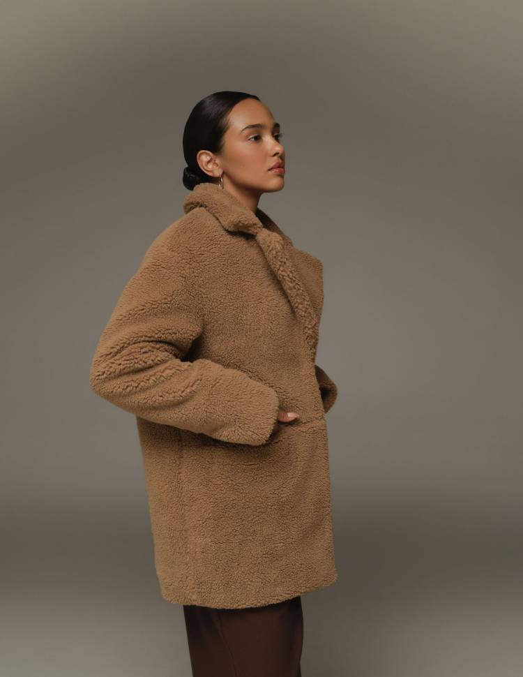 Шуба з еко-хутра Stella Коричнева