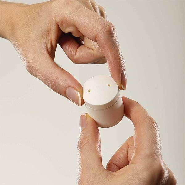 Набор Шейкеров для Соли м Перца Joseph Joseph Черно-Белый