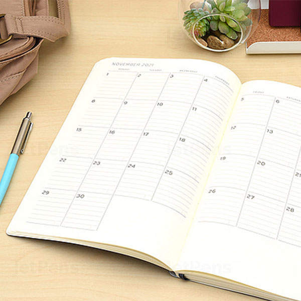 Средний Ежемесячник с Заметками Leuchtturm1917 Composition Мягкий Темно-синий 2021