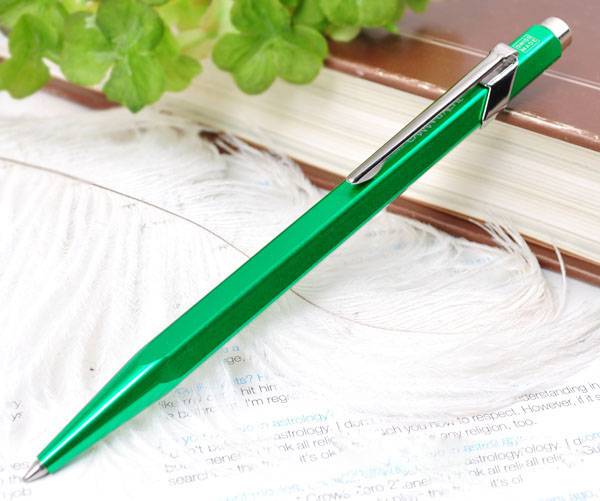 Шариковая ручка Caran d'Ache 849 Metal-X Зеленая