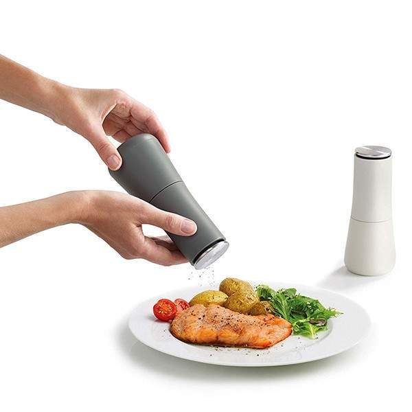 Набор Шейкеров для соли и перца Joseph Joseph Milltop Серые