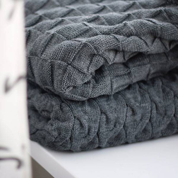 Плед Decorlab Квадратики Сірі з вовни