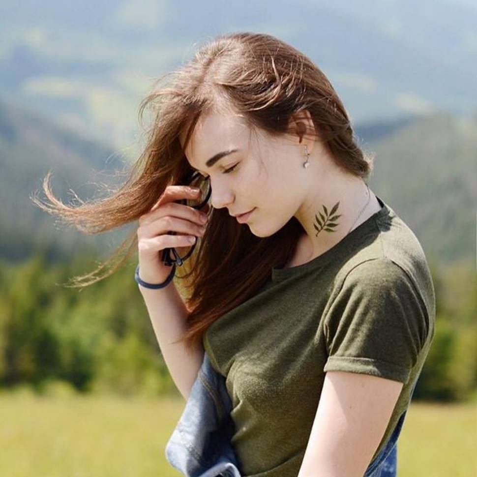 Временная татуировка Лепестки Судьбы (M)