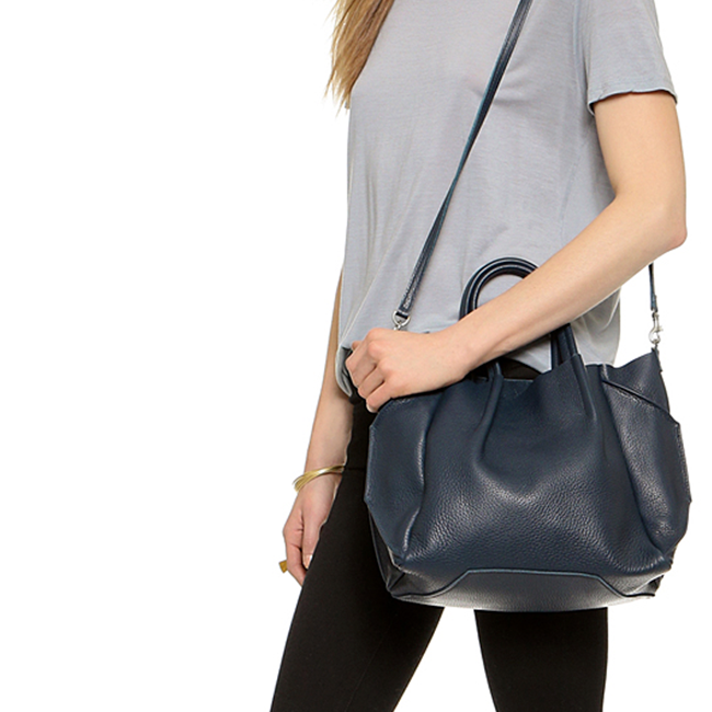 Кожаная женская сумка с ремнем Poolparty Soho RMX Blue