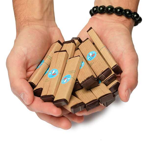 Плитка черного шоколада с предсказанием Торба Щастя