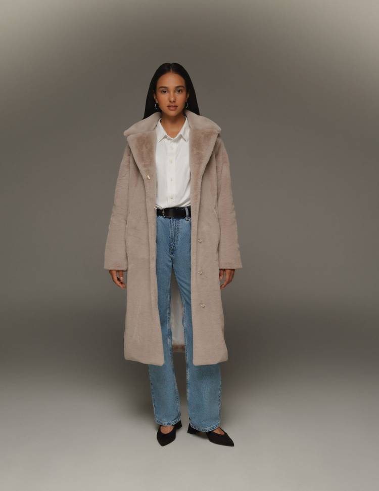 Шуба з еко-хутра Strong Бежева