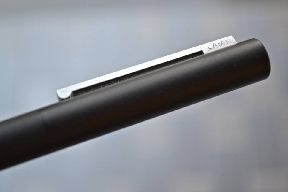 Перьевая ручка Lamy Accent Black Черное перо