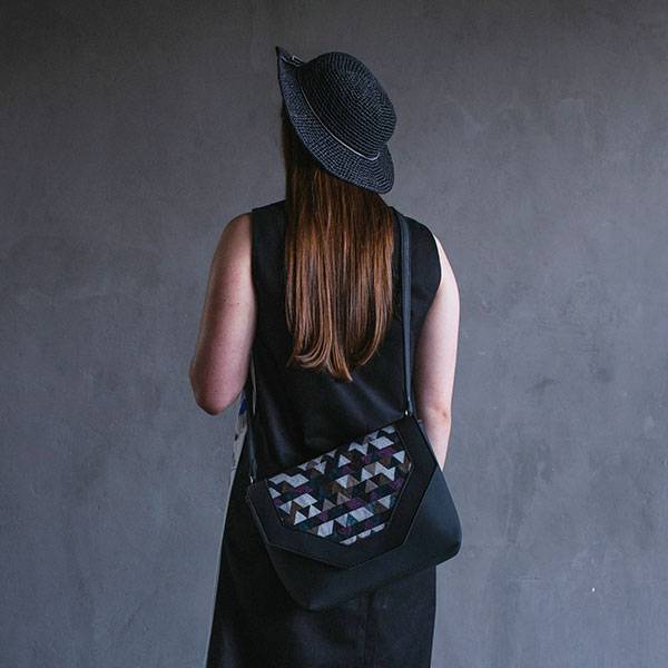 Сумка через плечо из экокожи Ornament Черная