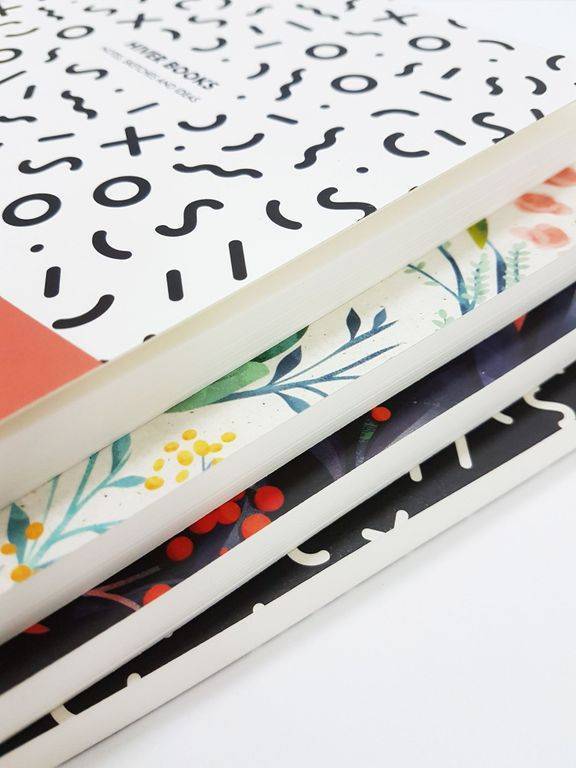 Тетрадь Hiver Books Light А5