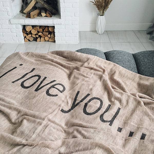 Плед Decorlab с надписью (на выбор)