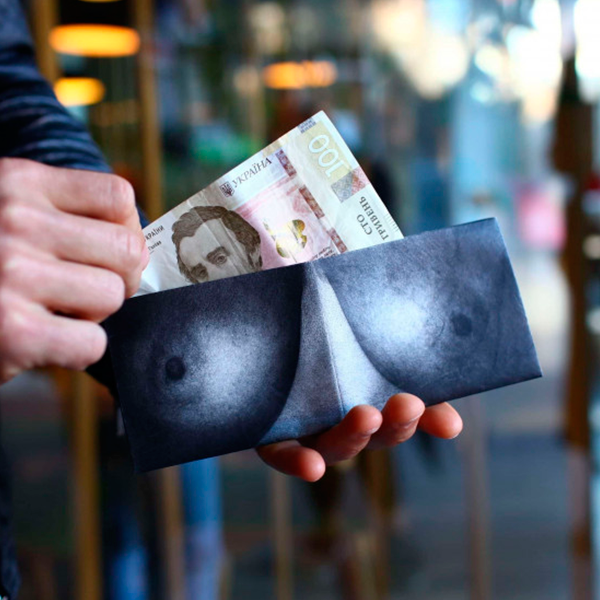 Кошелек Paper Ninja Boobs На Магните