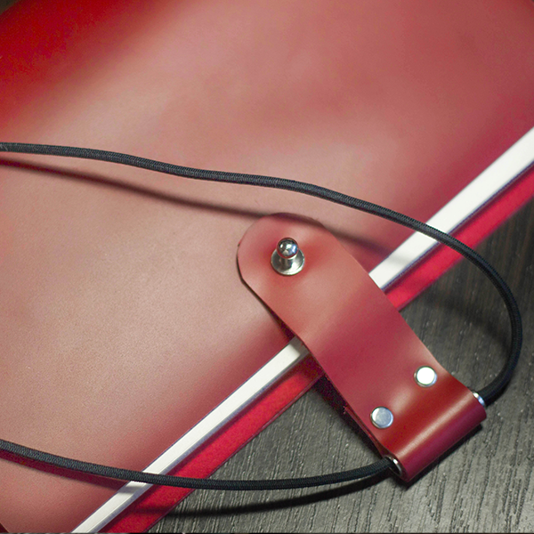 Смартбук LM из кожи красный + блок Смартбук LM из кожи красный + блок