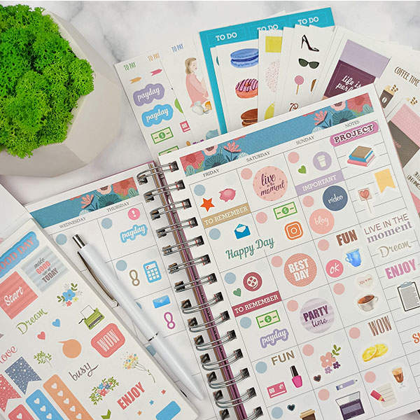 Стікербук MriyTaDiy Рожевий