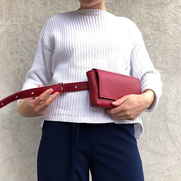 Поясная сумка из экокожи Ornament Красная