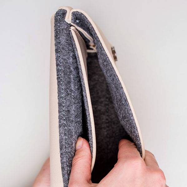 Поясная сумка из экокожи Ornament Молочная