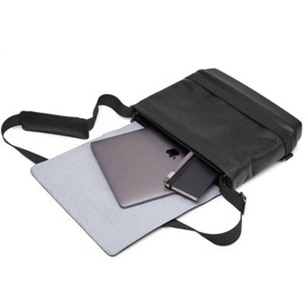 Сумка Moleskine Classic Messenger Черная