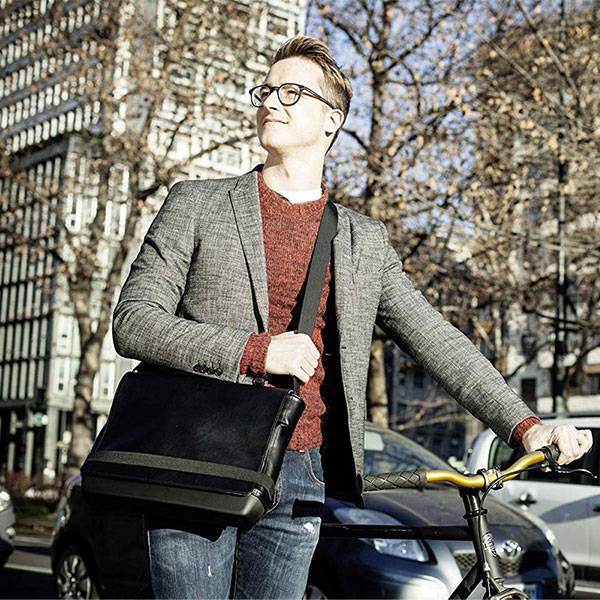 Сумка Moleskine Classic Messenger Черная