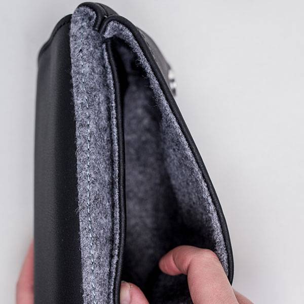 Поясная сумка из экокожи Ornament Черная