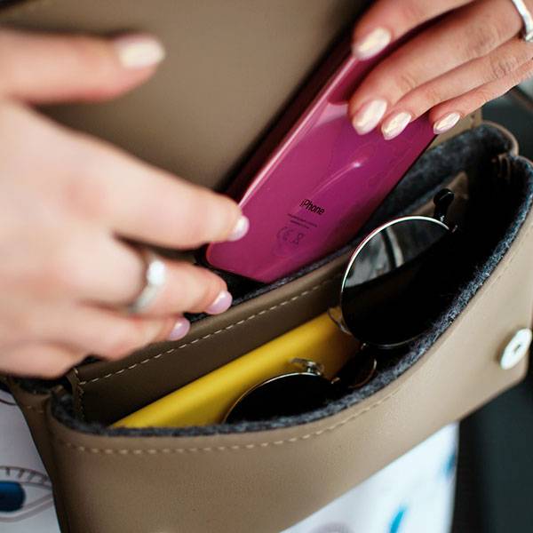 Поясная сумка из экокожи Ornament Пудровая